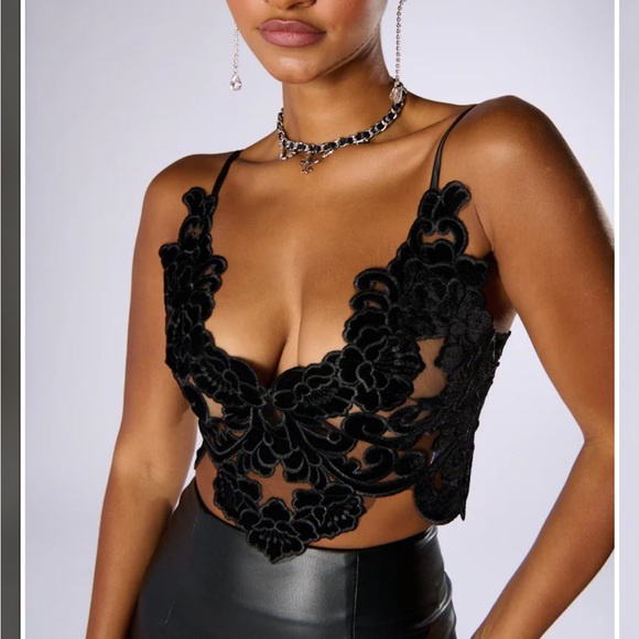 AKIRA Other - IN THE GARDEN VELVET BRALETTE TOP IN BLACK - S